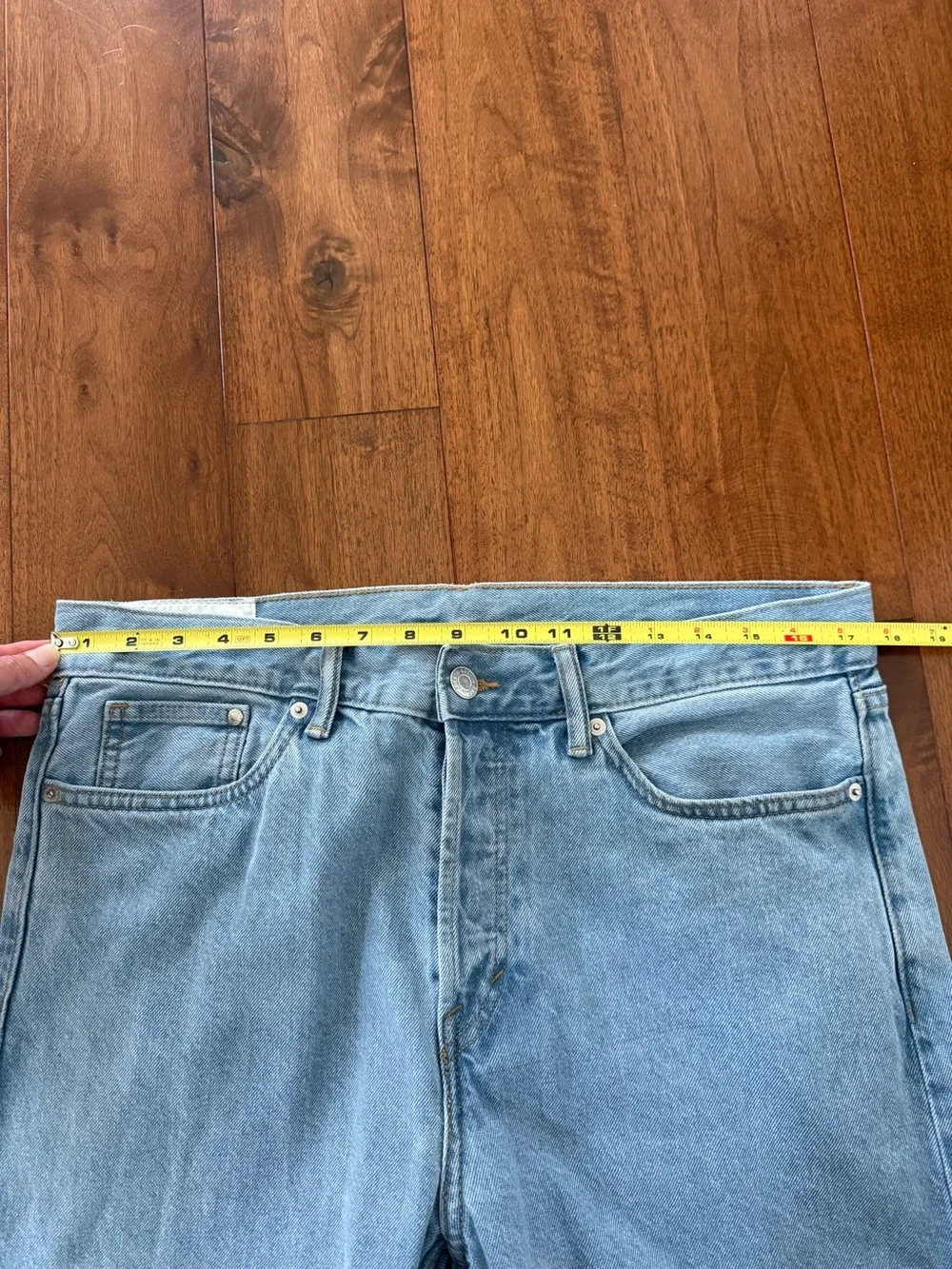 H&M Relaxed Light Blue Straight-Leg Men's Jeans